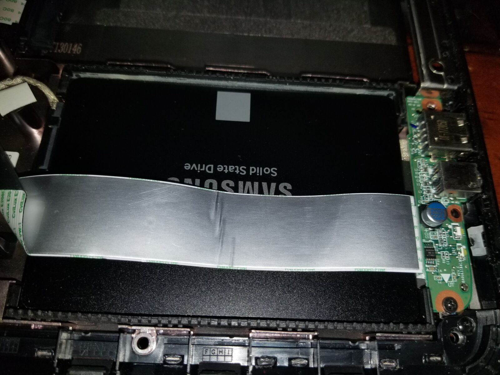 Samsung Galaxy S8+ sample photo. Laptop, circuit, computer photography