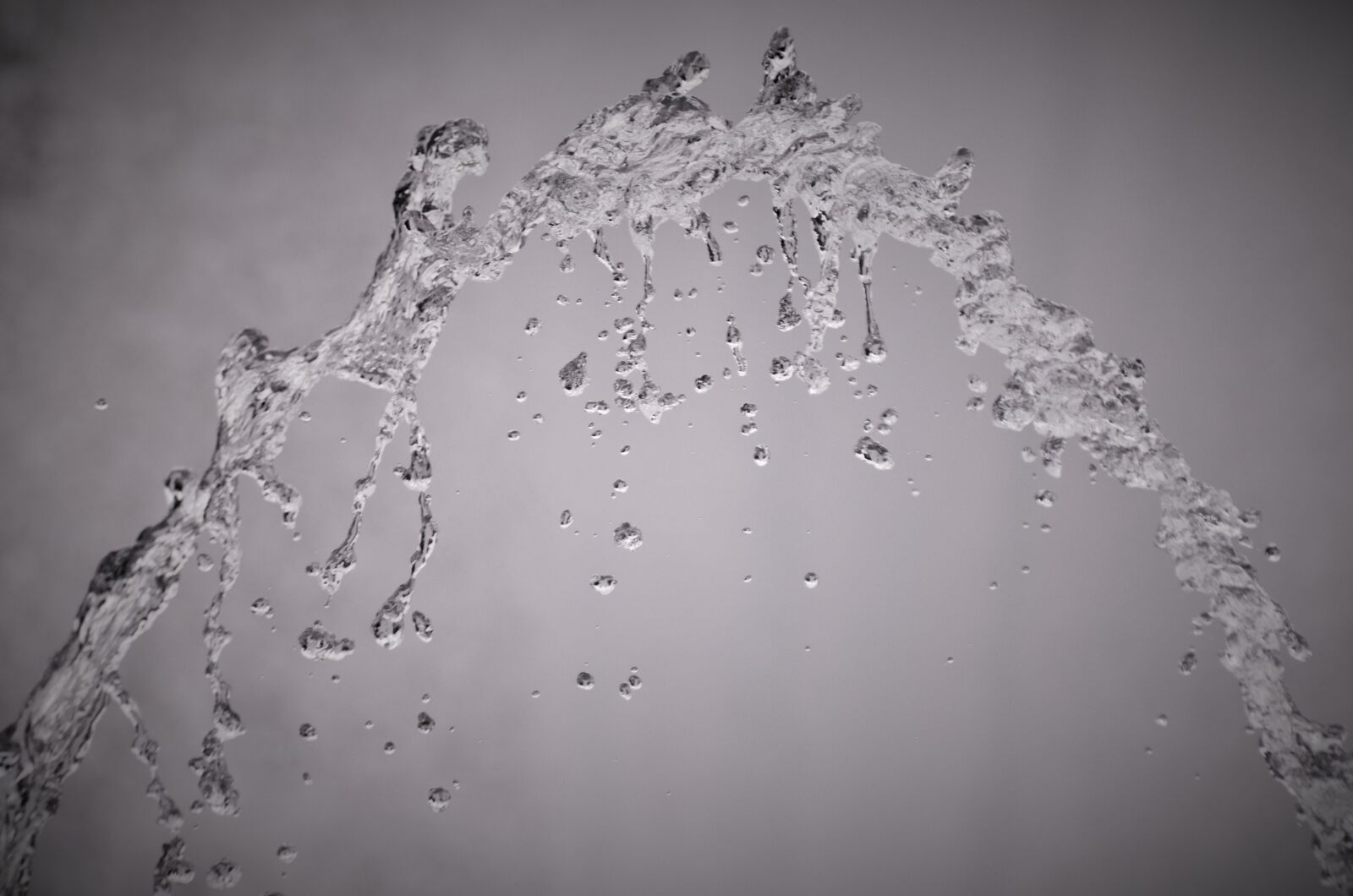 Nikon D5100 sample photo. Water, fountain, basin photography