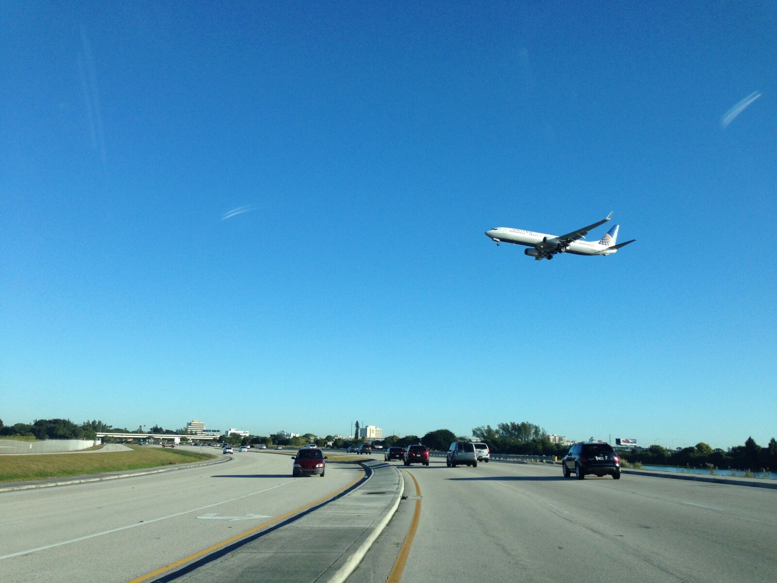 iPhone 5 back camera 4.12mm f/2.4 sample photo. Plane, airport, airplane photography