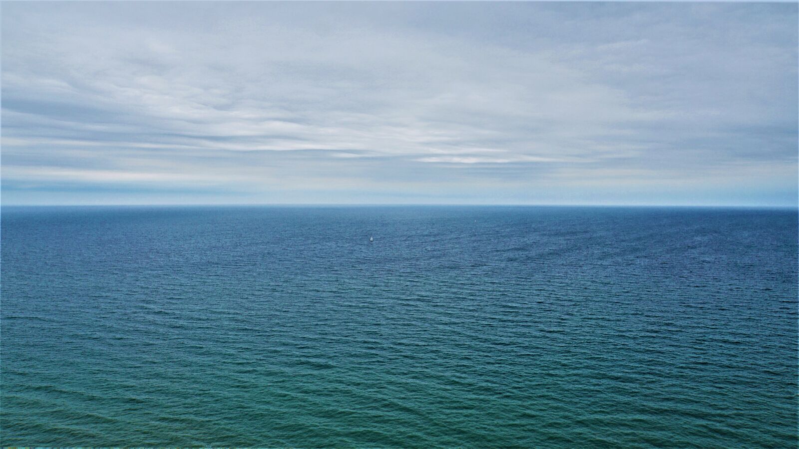 Sony E 18-200mm F3.5-6.3 OSS LE sample photo. Baltic sea, r gen photography