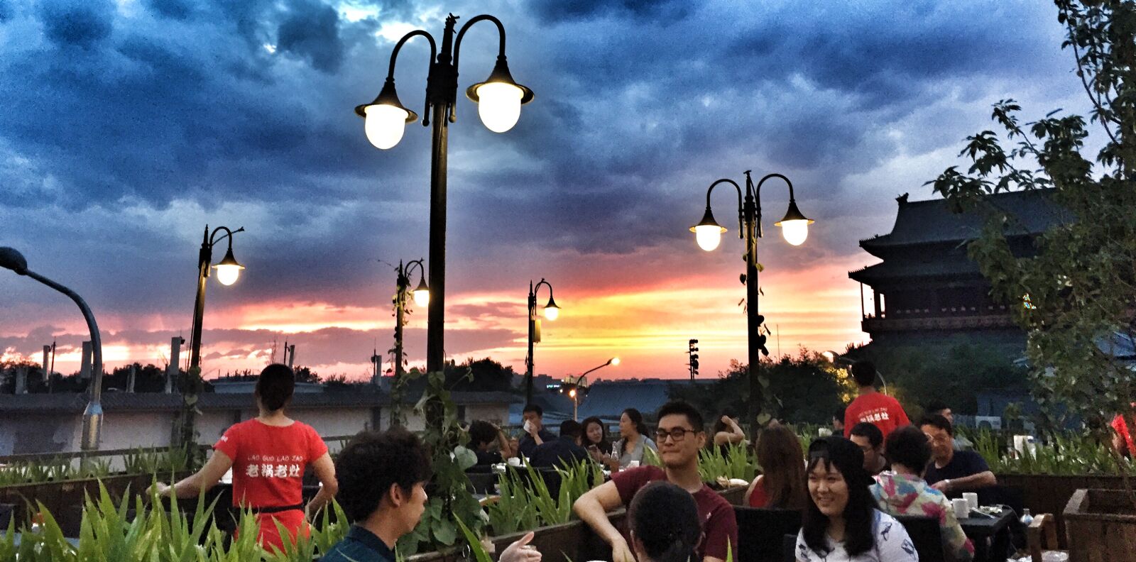 iPhone 6 back camera 4.15mm f/2.2 sample photo. Beijing, china photography
