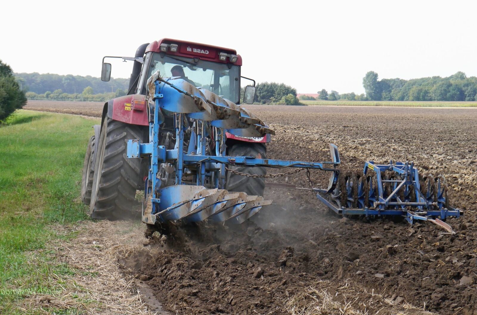 Panasonic Lumix DMC-G3 sample photo. Tractor, agriculture, farming, field photography