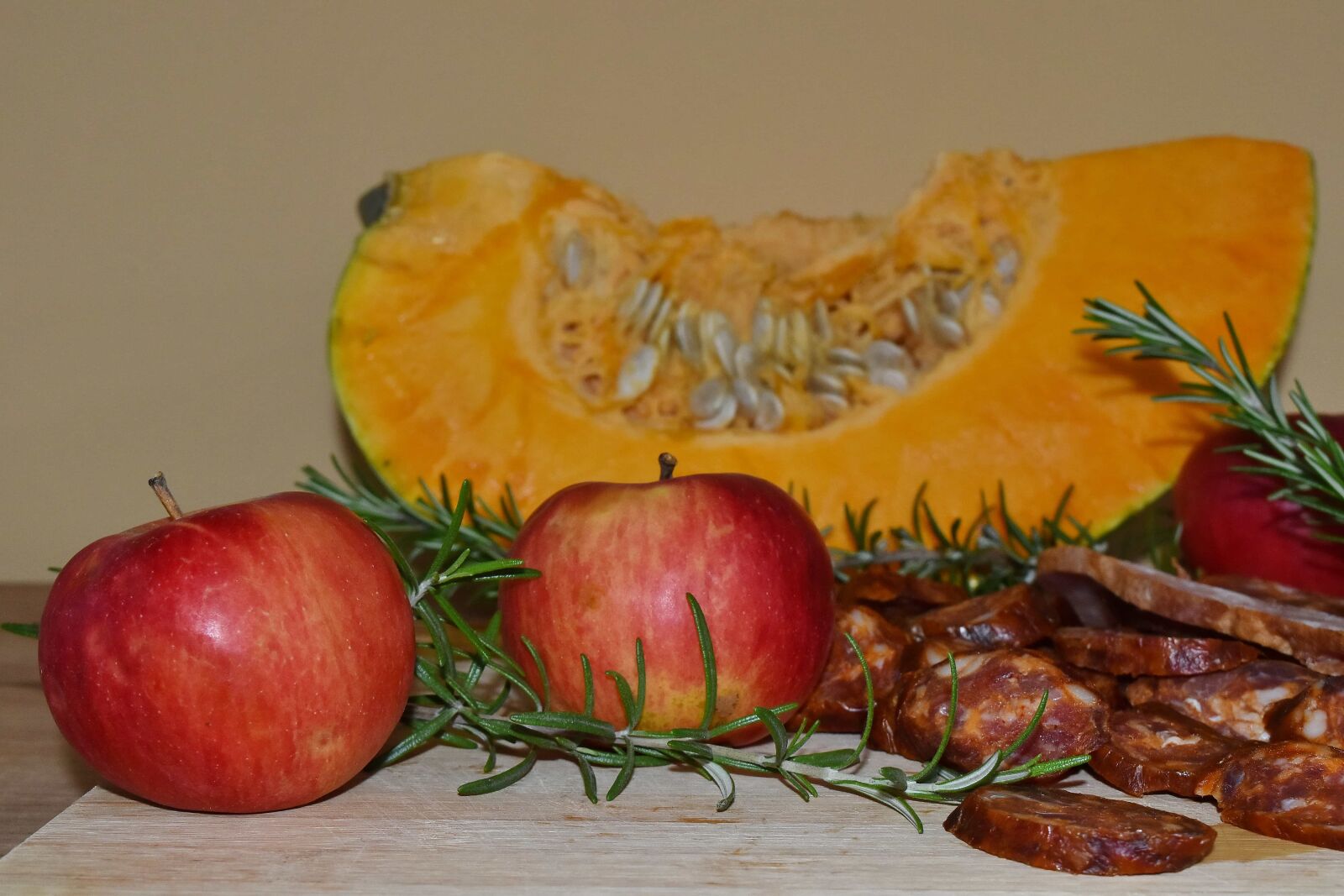 Nikon D5500 sample photo. Apples, ingredients, organic, pumpkin photography