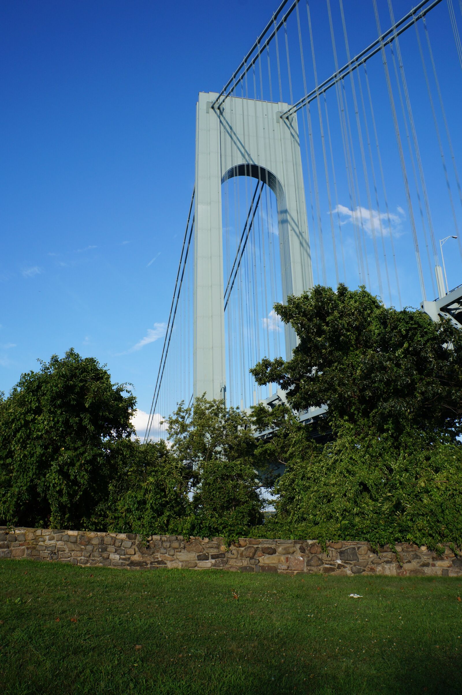 Sony Alpha NEX-F3 sample photo. Bridge, under the bridge photography
