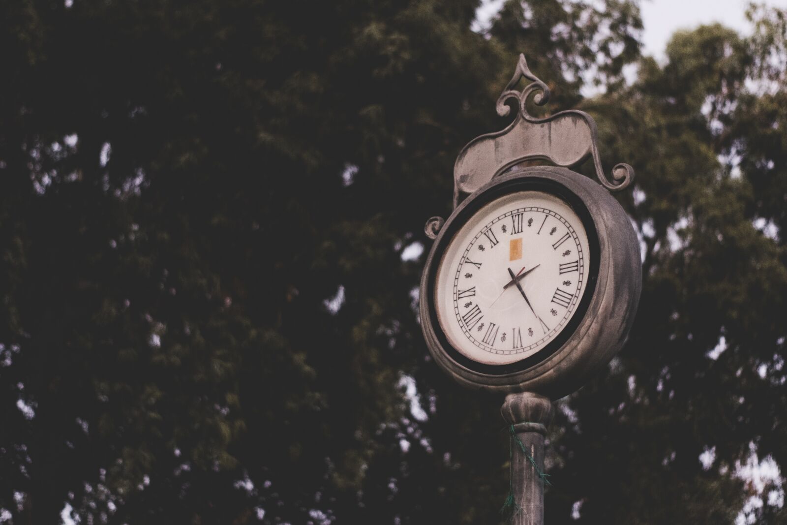 Nikon D3300 sample photo. Clock, old, time photography