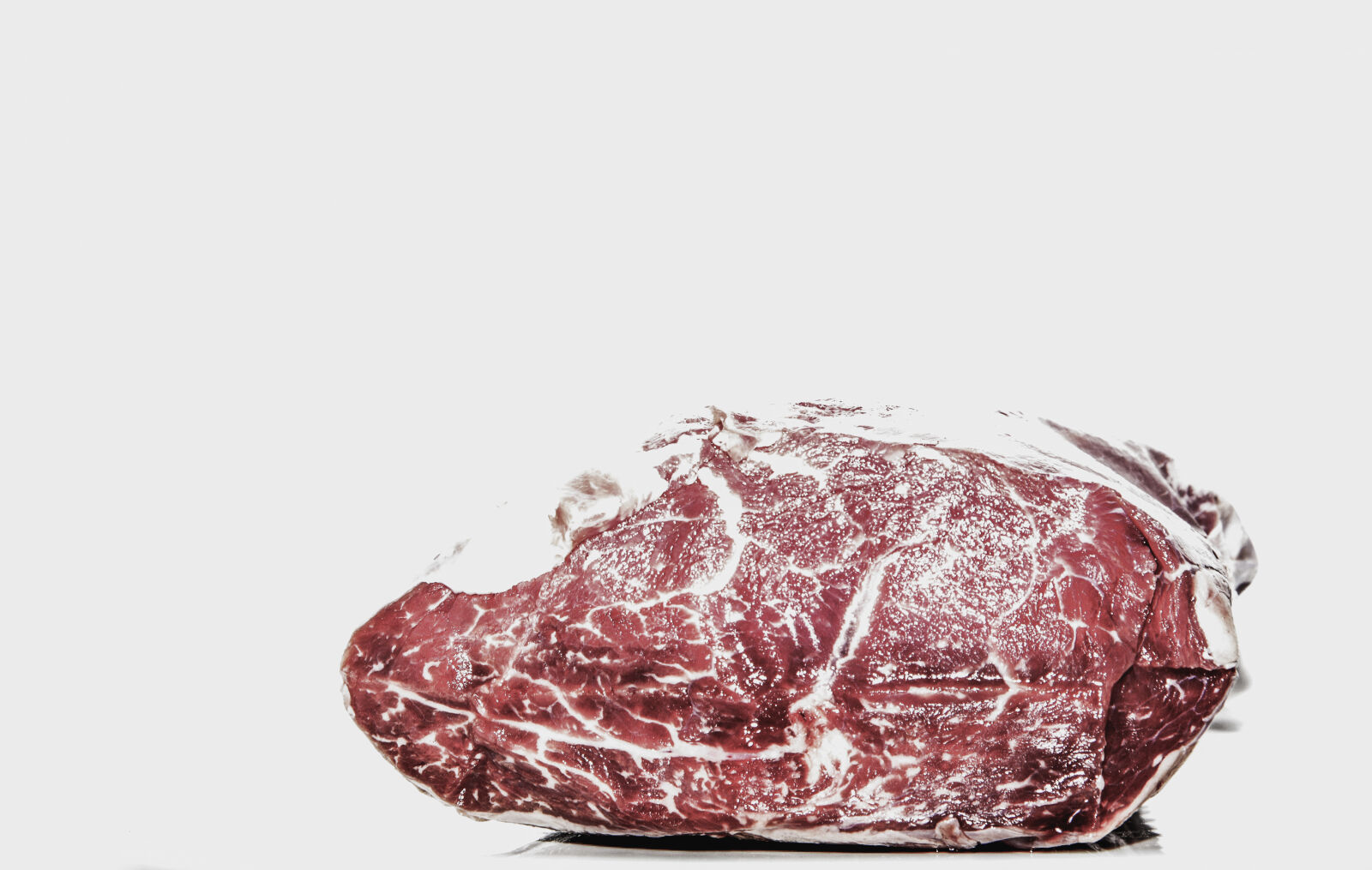 Canon EOS 5D sample photo. Food, steak, meat, raw photography