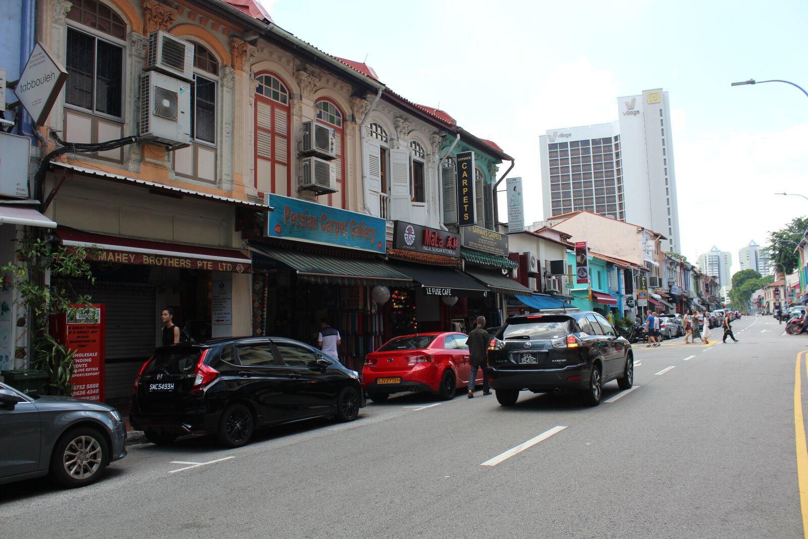 Canon EOS 1300D (EOS Rebel T6 / EOS Kiss X80) sample photo. Arab street, singapore, architecture photography