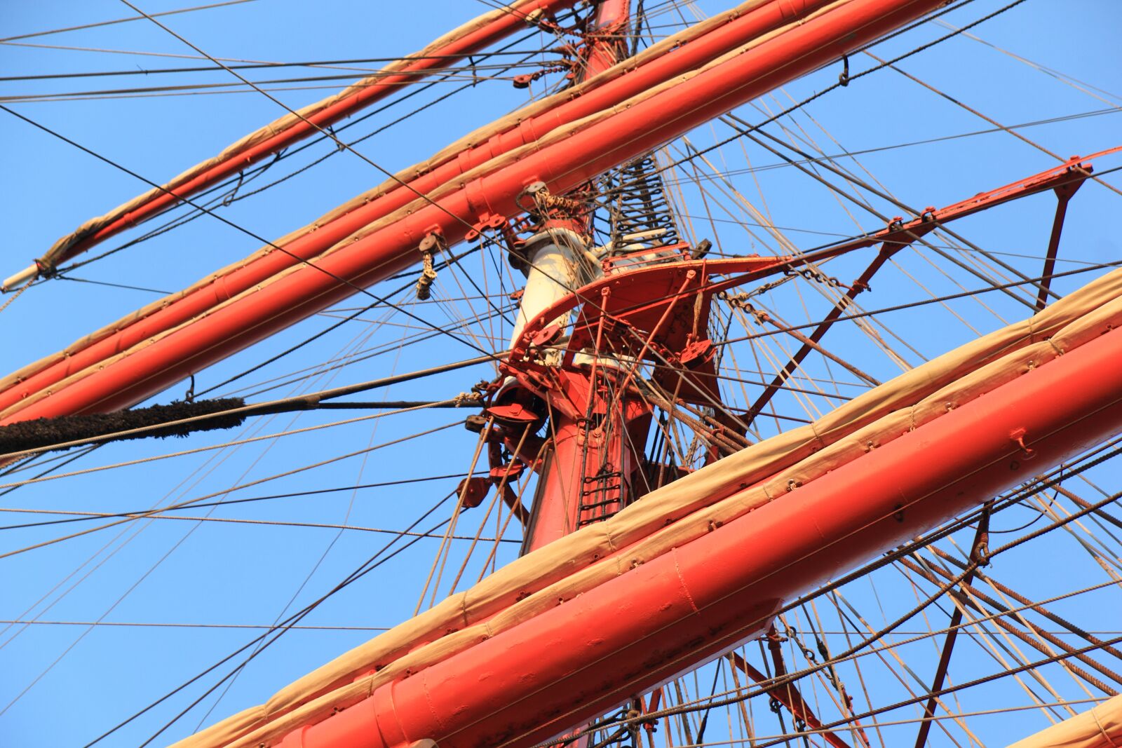 Canon EOS 550D (EOS Rebel T2i / EOS Kiss X4) sample photo. Germany, sedov, sailing photography