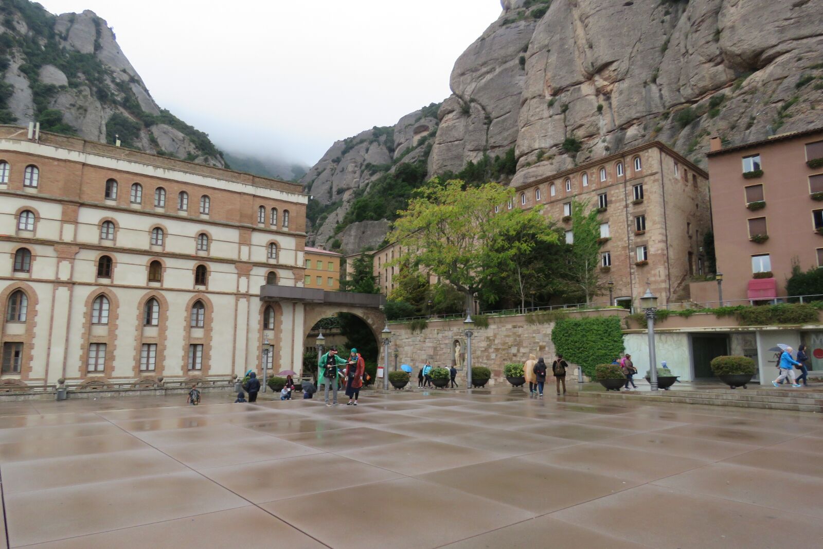 Canon PowerShot SX60 HS sample photo. Spain, barcelona, montserrat photography