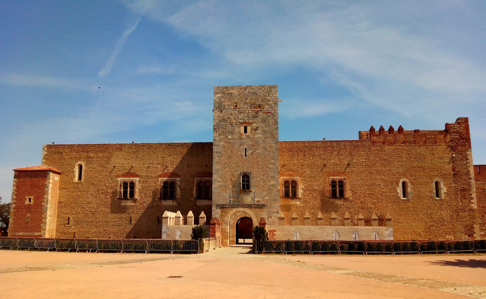 bq Aquaris E5 HD sample photo. Castle, perpignan, france photography