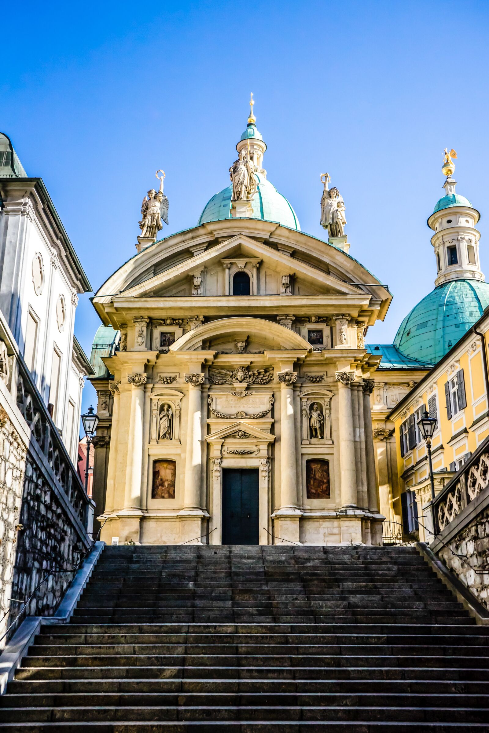 Sony a7 II + Sony FE 28-70mm F3.5-5.6 OSS sample photo. Graz, styria, austria photography