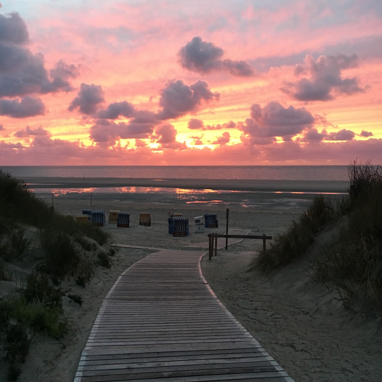 Apple iPhone 6s sample photo. Langeoog, north sea, beach photography
