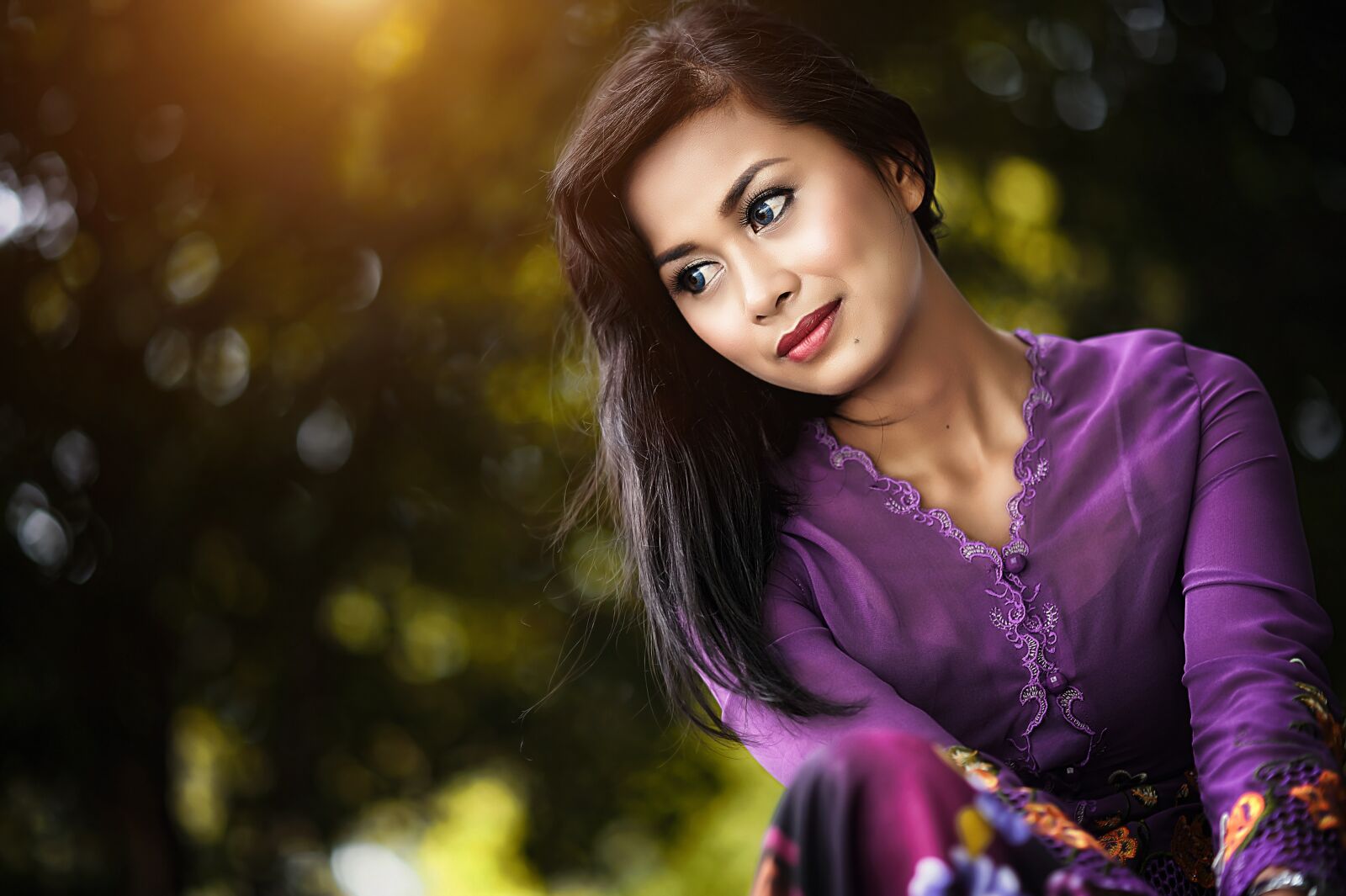Nikon D3S sample photo. Girl, kebaya, traditional dress photography