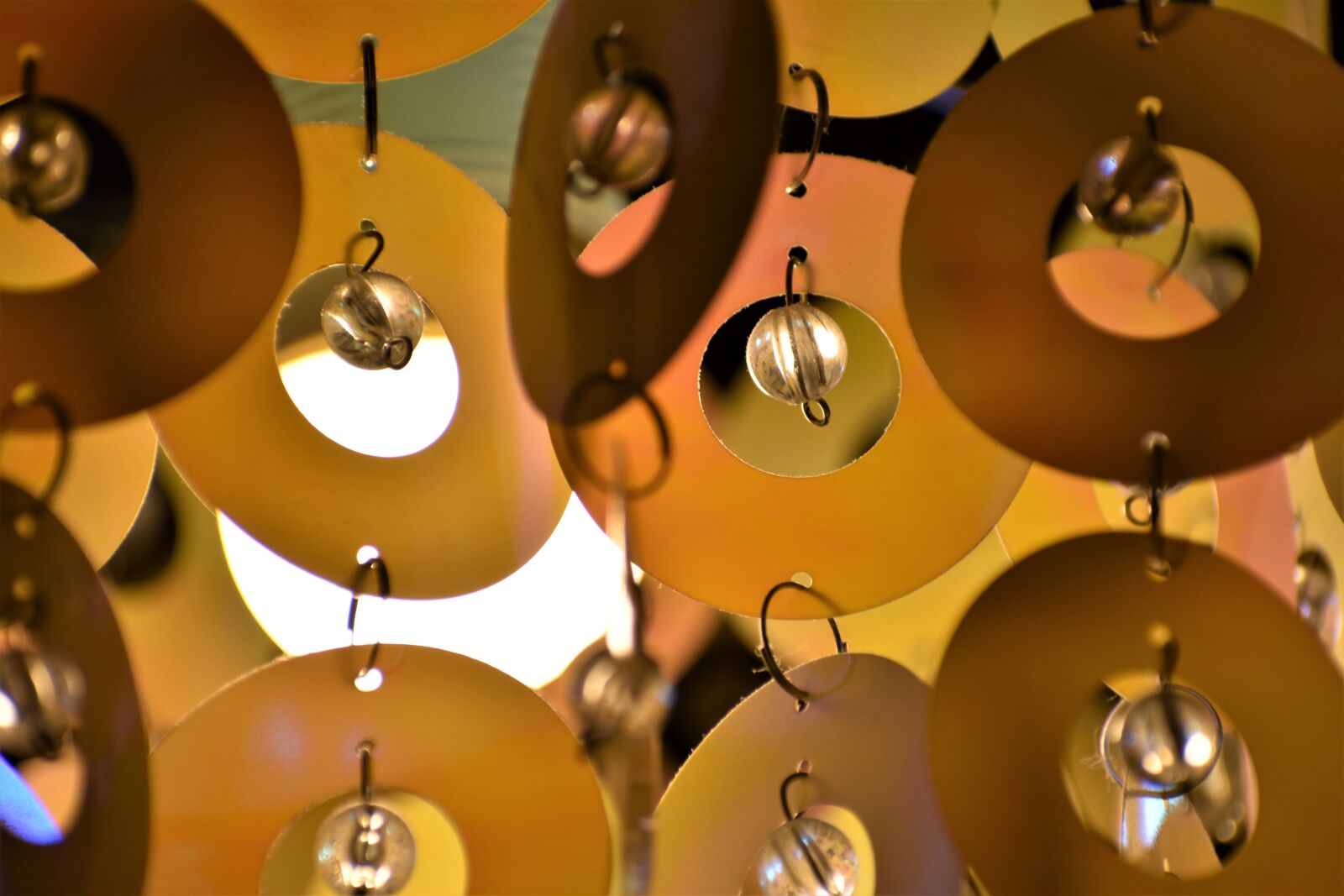 Nikon D3500 sample photo. Light, the shade, circles photography