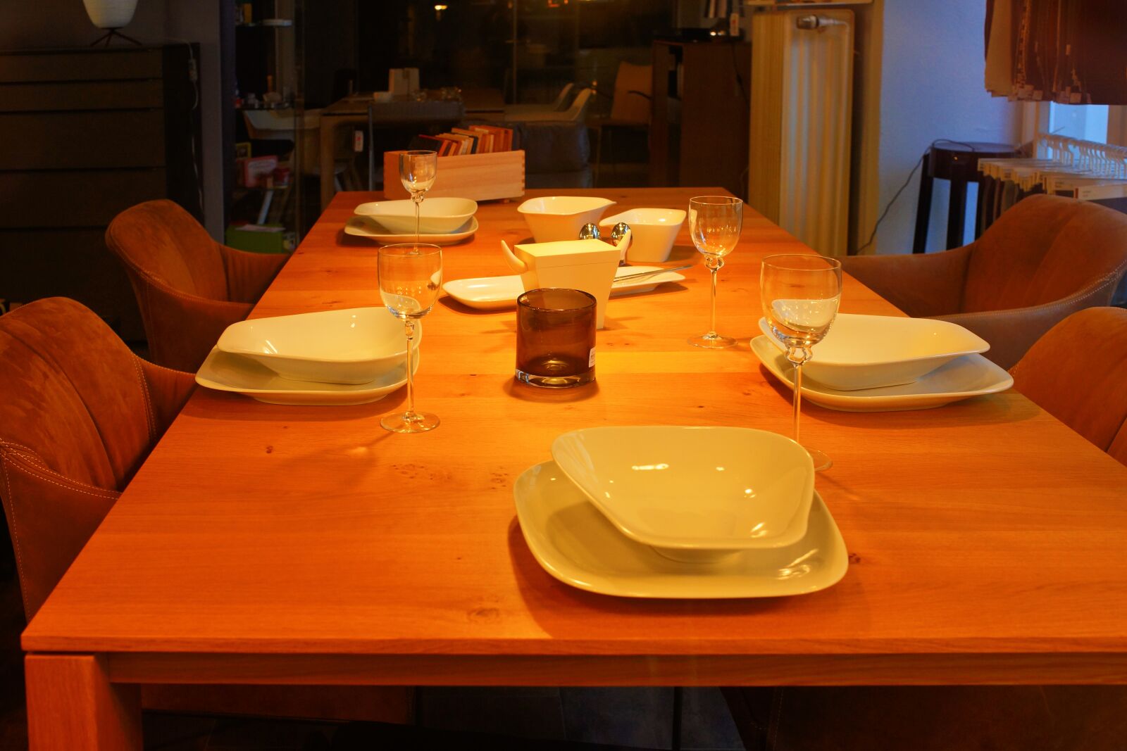 Minolta AF 35mm F2 [New] sample photo. Table, furniture, restaurant photography