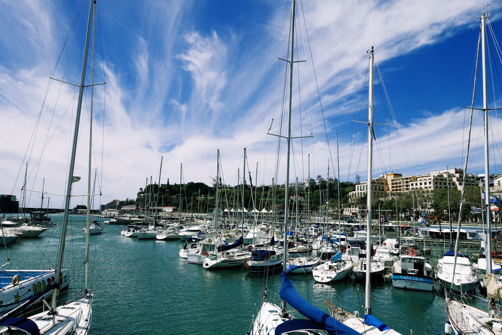 Sony Cyber-shot DSC-RX100 III sample photo. Boats, summer, blue photography