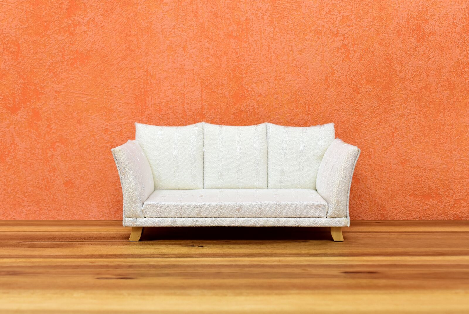 Nikon D7200 sample photo. Sofa, couch, wall photography
