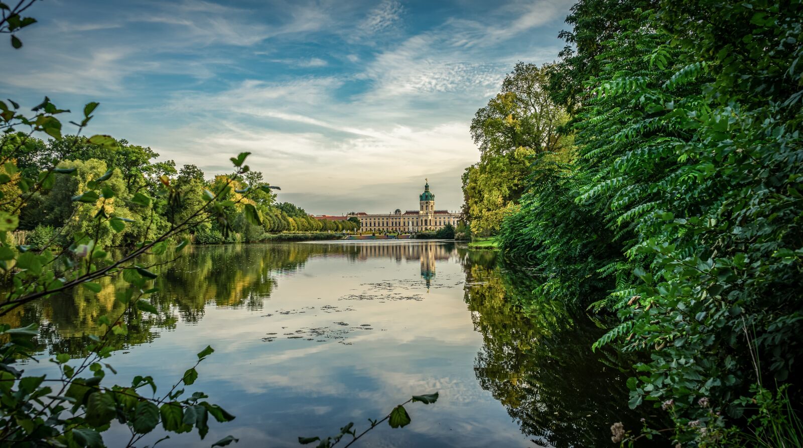 Sony a7 II + Sony FE 28-70mm F3.5-5.6 OSS sample photo. Castle, architecture, germany photography