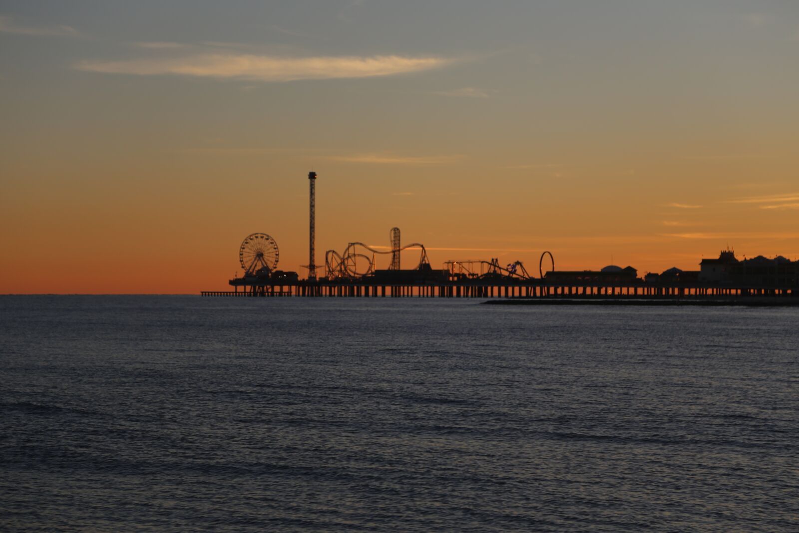 Canon EF 24-105mm F4L IS USM sample photo. Sunset, park, beach photography