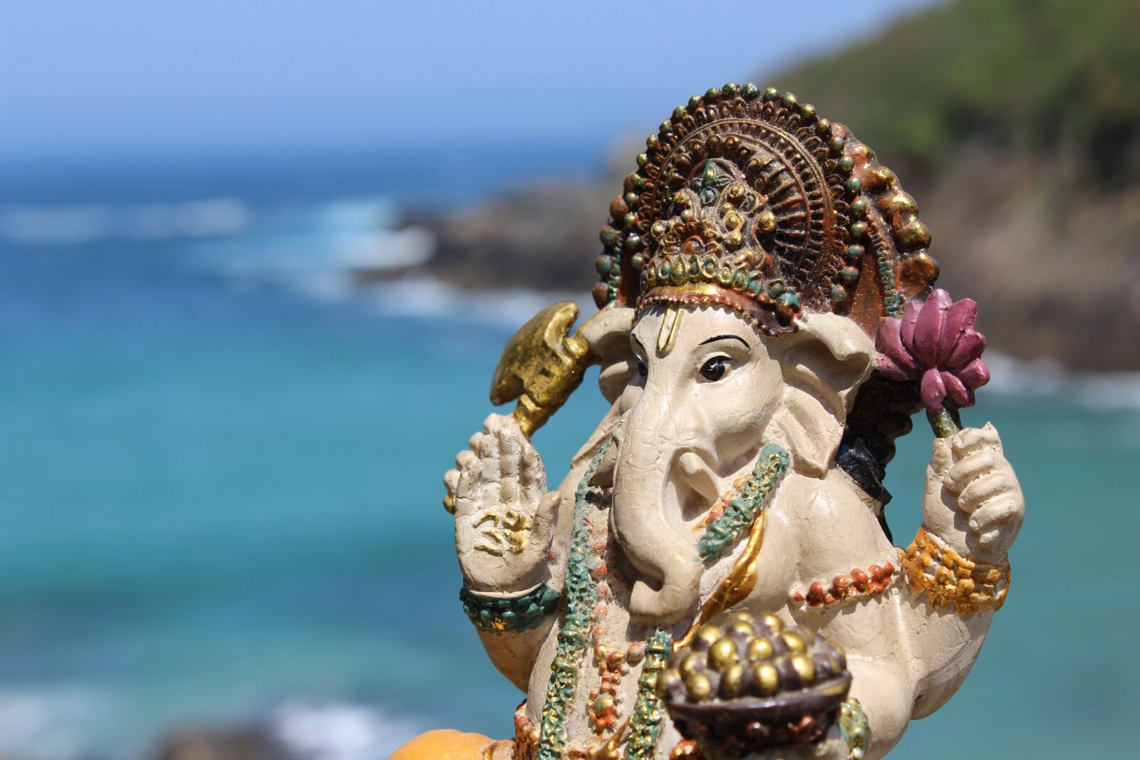 Canon EOS 1200D (EOS Rebel T5 / EOS Kiss X70 / EOS Hi) sample photo. Ganesha, beach, nature photography