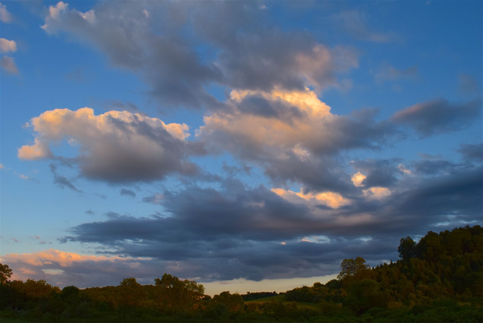 Nikon D3300 sample photo. Clouds, sky, sunset photography