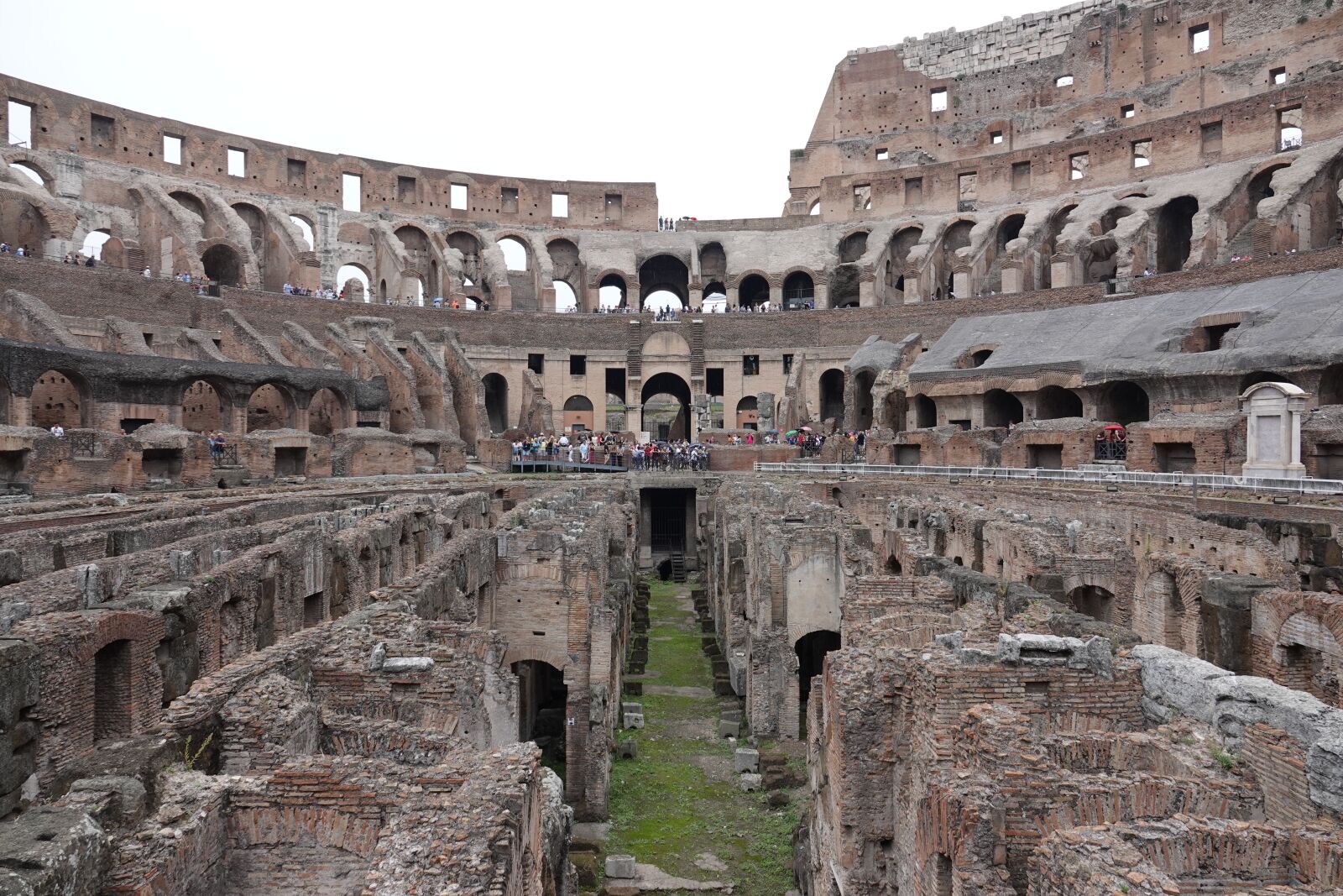 Sony Cyber-shot DSC-RX10 IV sample photo. Rome, antiquity, colosseum photography