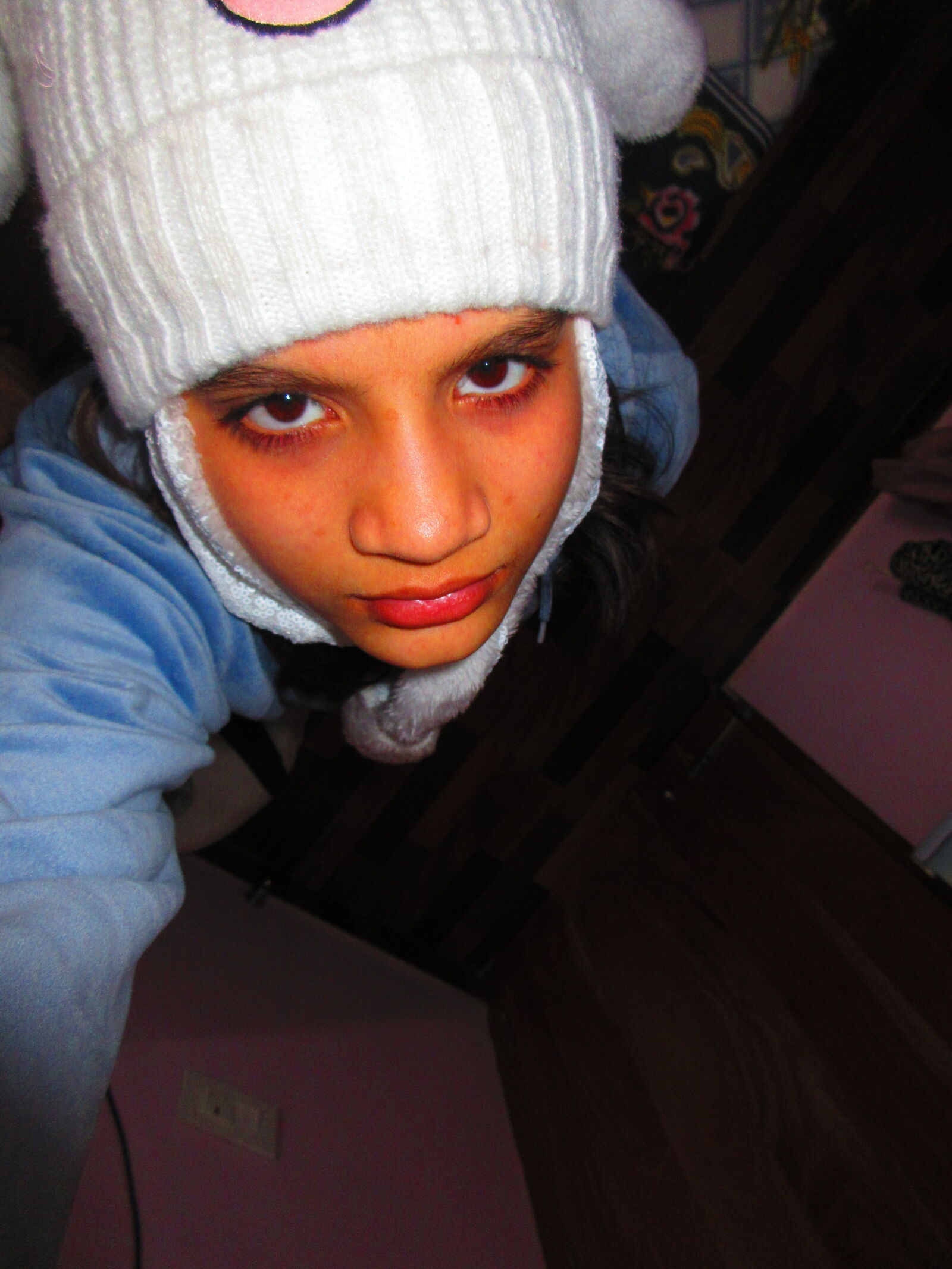 Canon PowerShot ELPH 360 HS (IXUS 285 HS / IXY 650) sample photo. Rabb photography