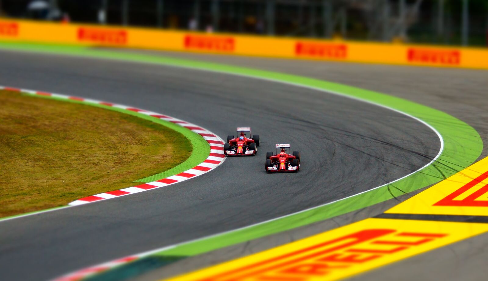 Sony SLT-A77 sample photo. Car racing, barcelona, formula 1 photography