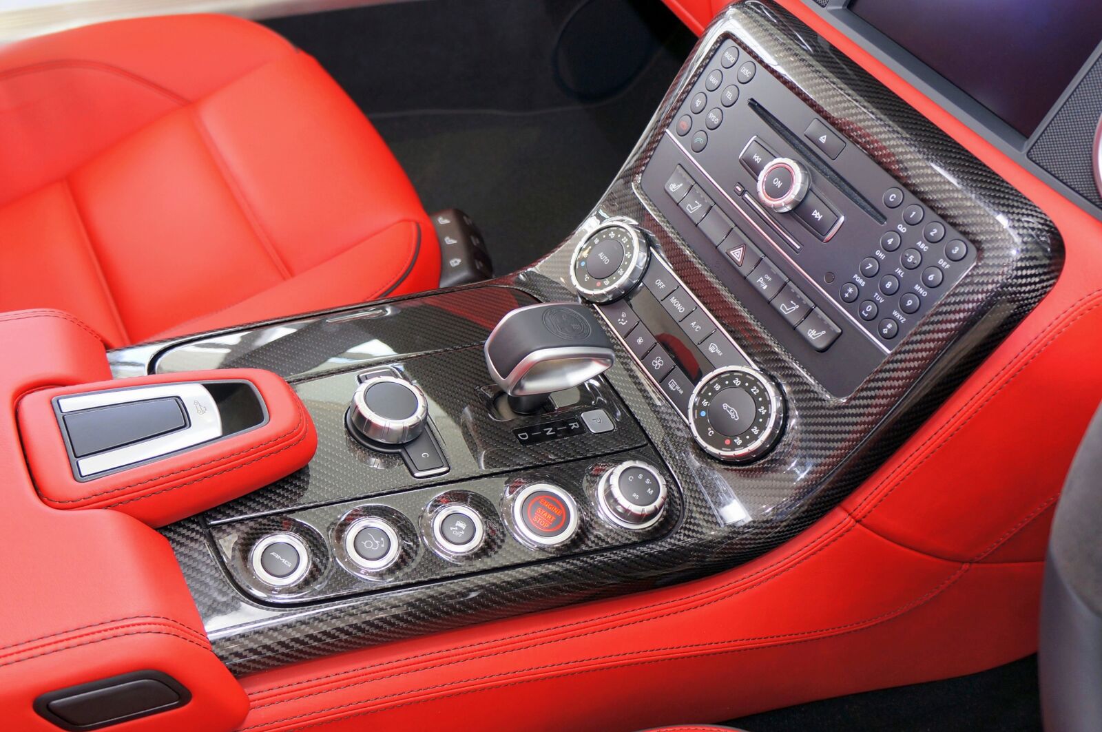 Sony Alpha NEX-5N sample photo. Mercedes, interior, luxury photography