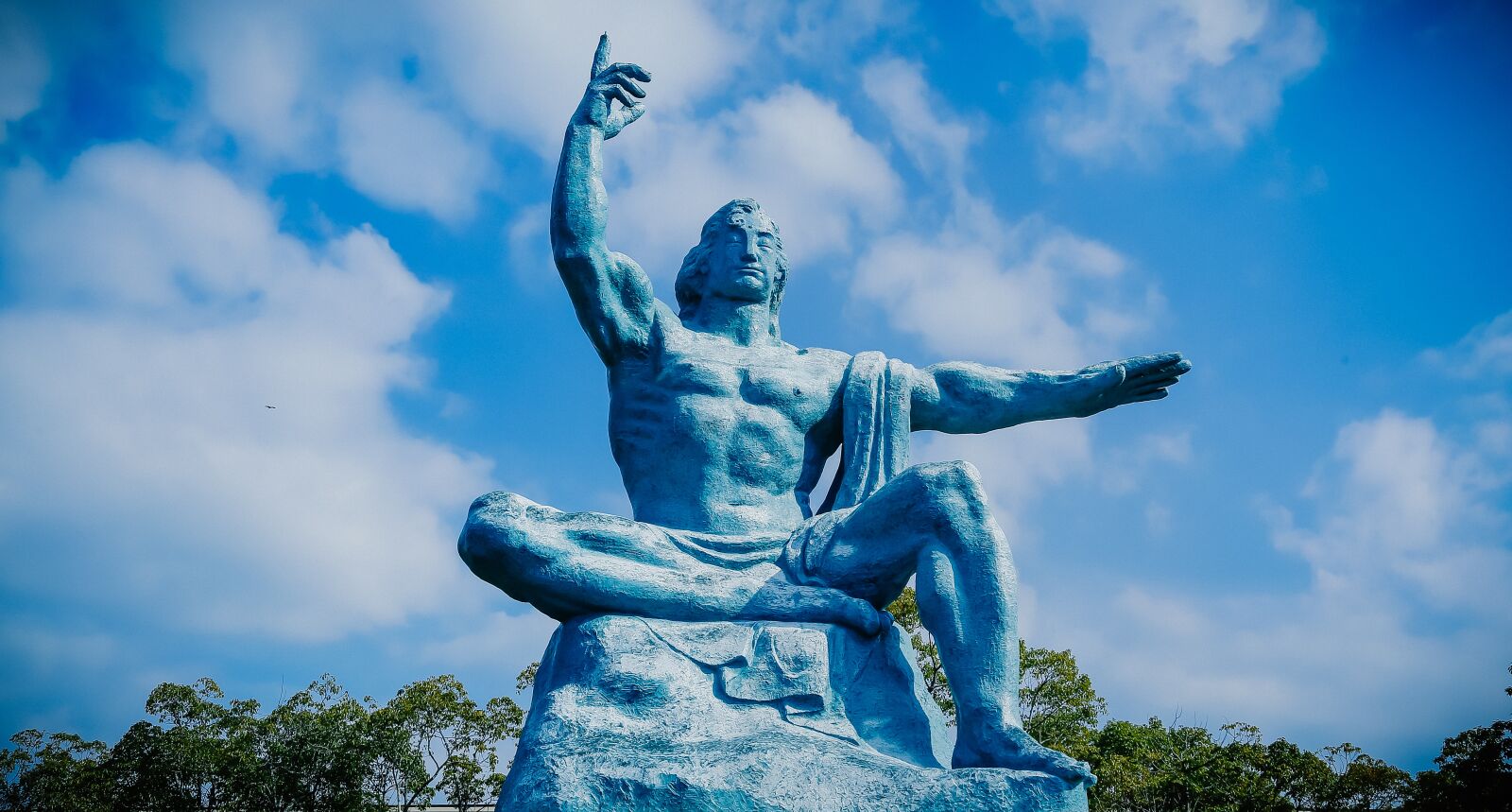 Canon EF 24-105mm F4L IS USM sample photo. Nagasaki, sculpture, the atomic photography