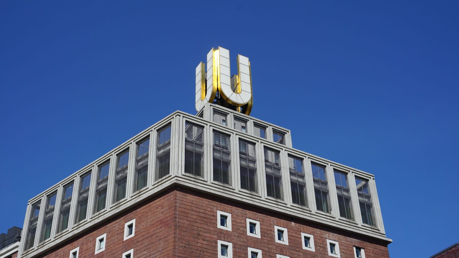 Sony E 16-50mm F3.5-5.6 PZ OSS sample photo. Dortmund, north rhine westphalia photography