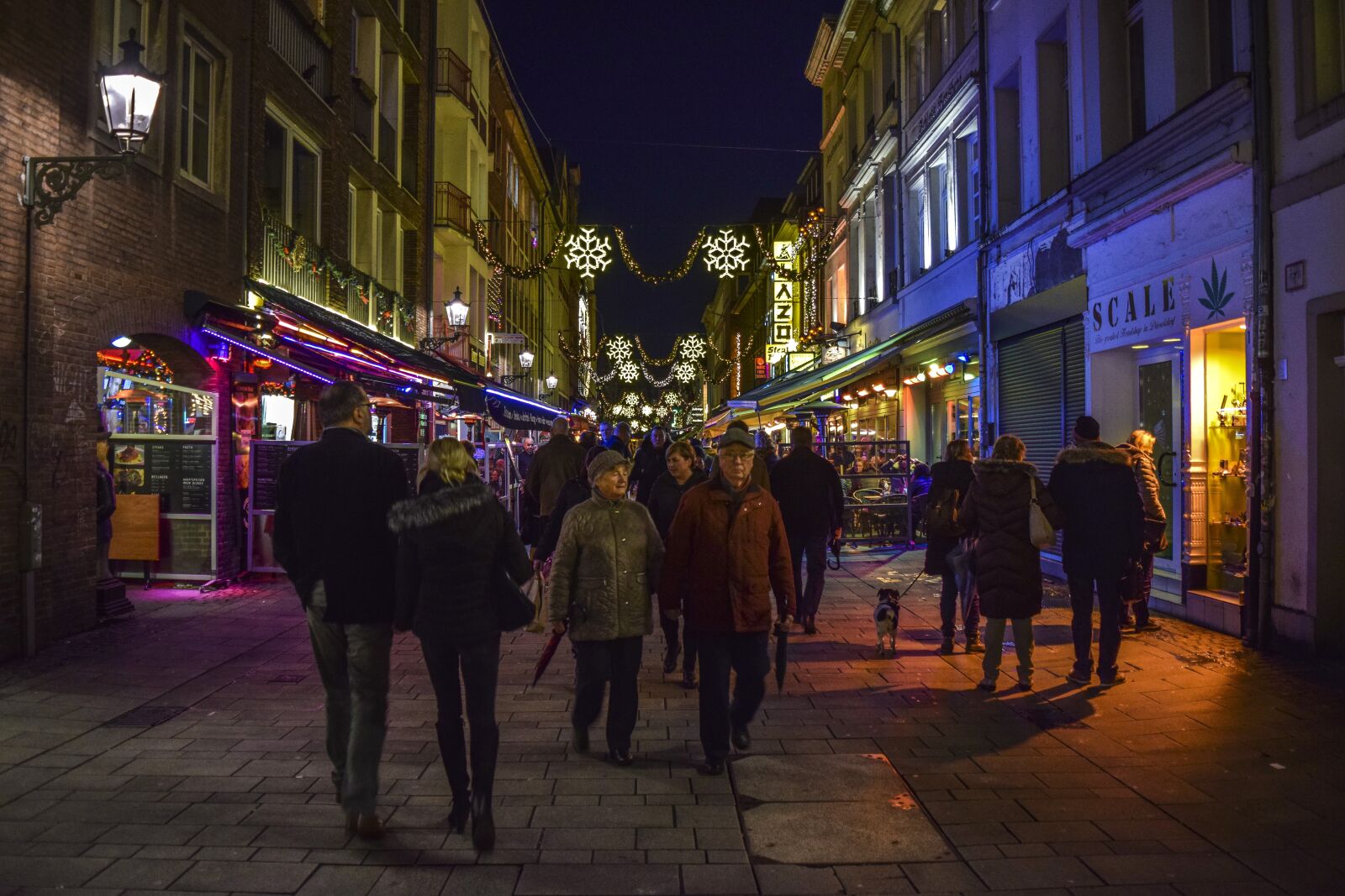 Nikon D3300 sample photo. City, historic center, building photography