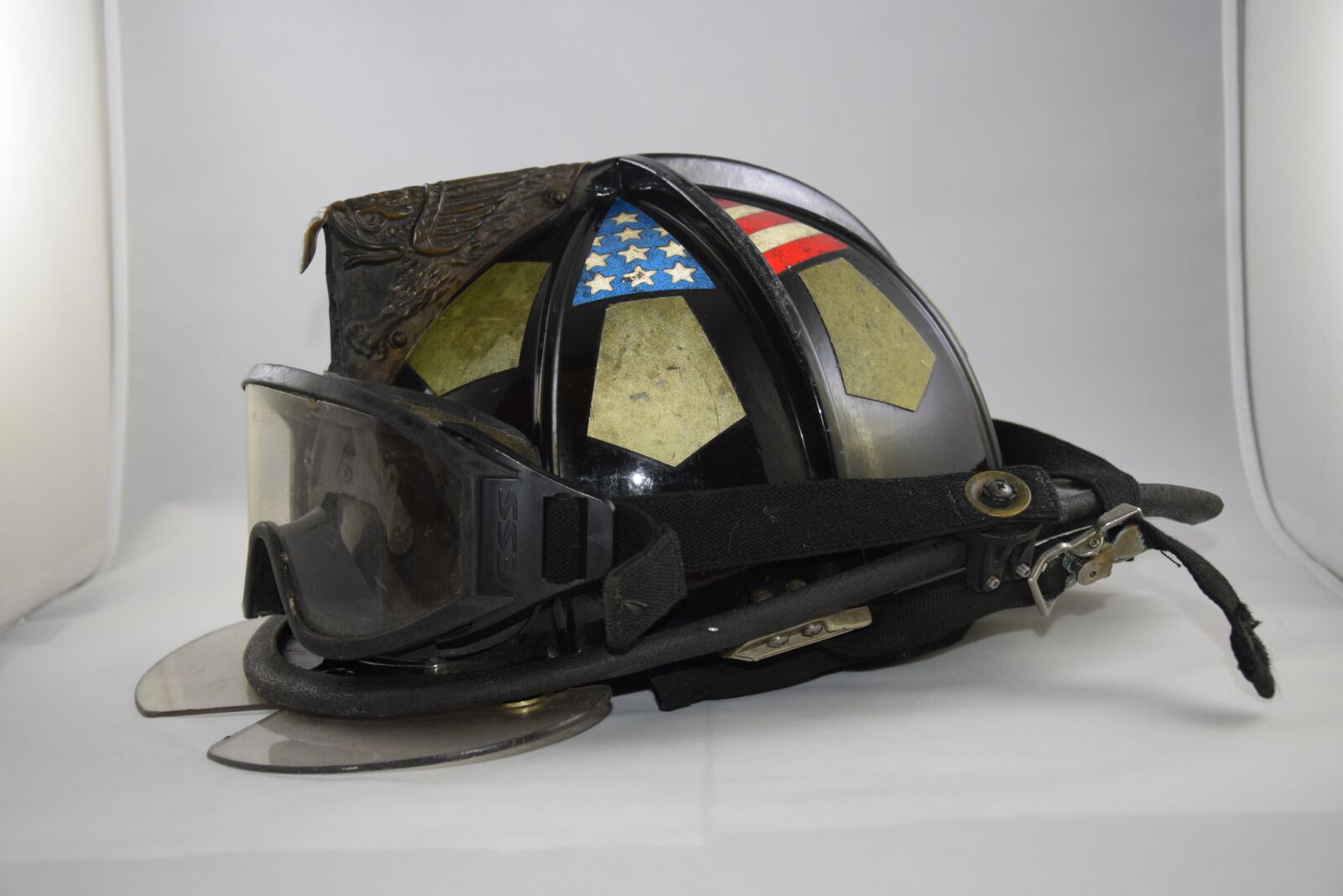 Nikon D3300 sample photo. Helmet, equipment, safety photography