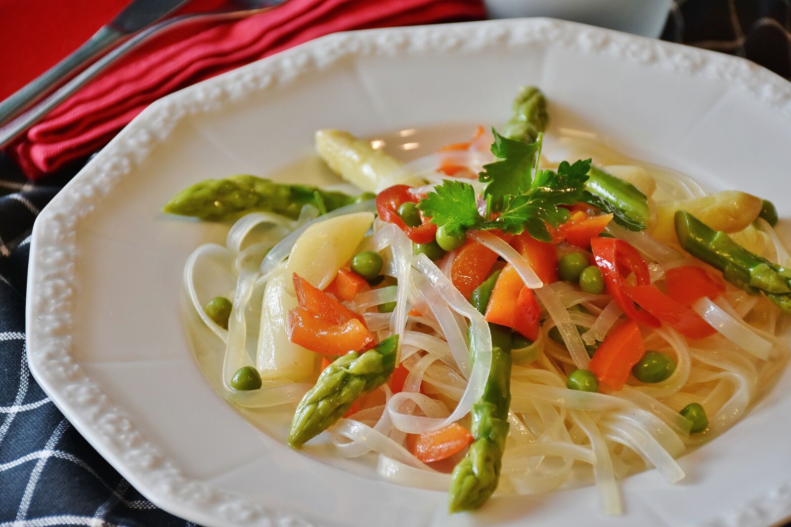Nikon D7200 sample photo. Rice noodles, noodles, pasta photography