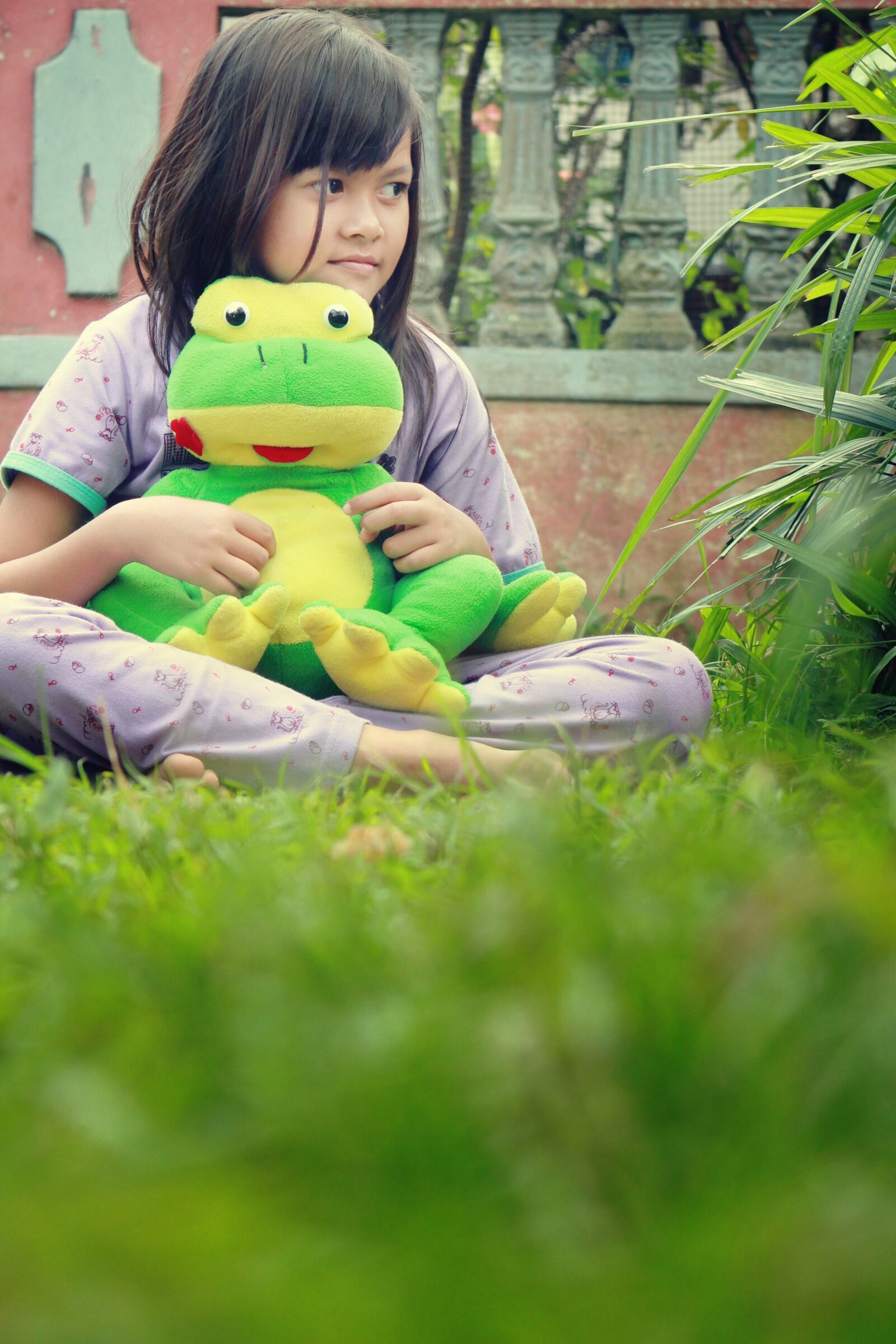 Canon EOS 550D (EOS Rebel T2i / EOS Kiss X4) sample photo. Kids, girl, beauty photography