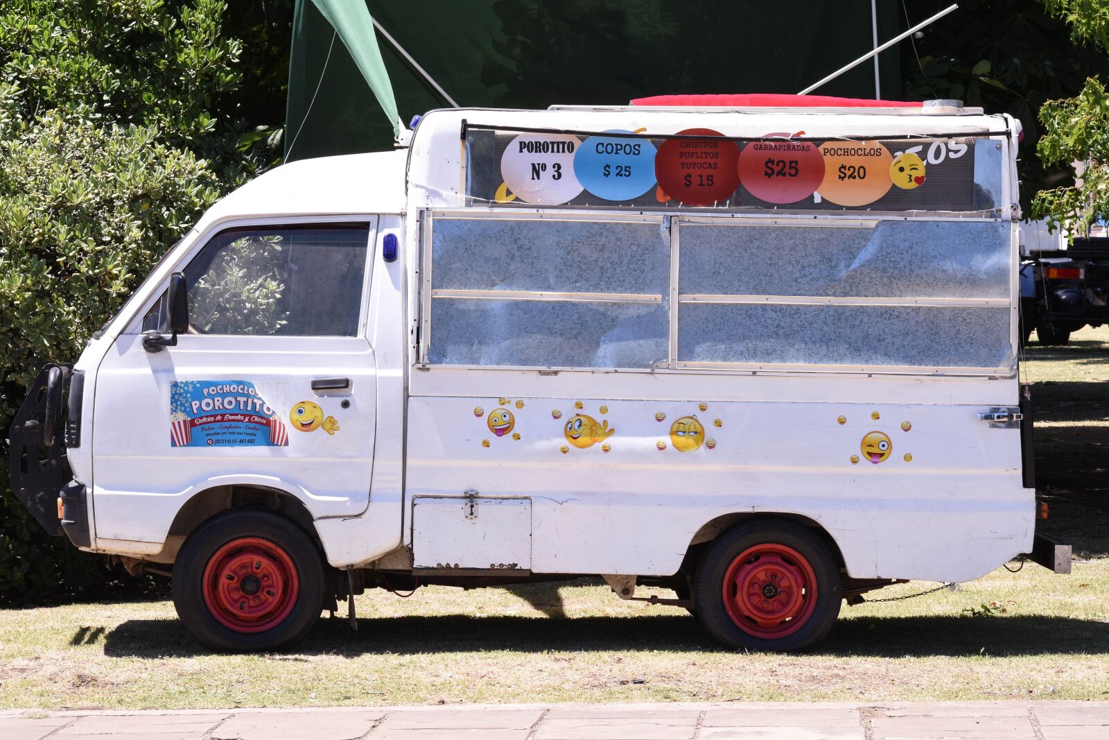 Nikon D5500 sample photo. Vehicle, transport, sale photography