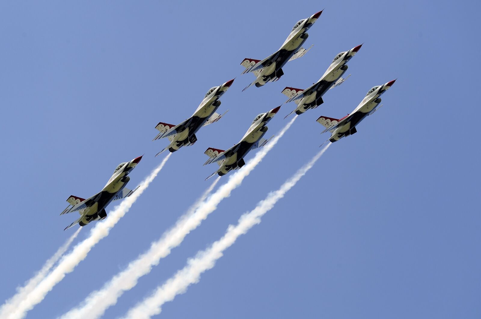 Nikon D3S sample photo. Air show, thunderbirds, military photography