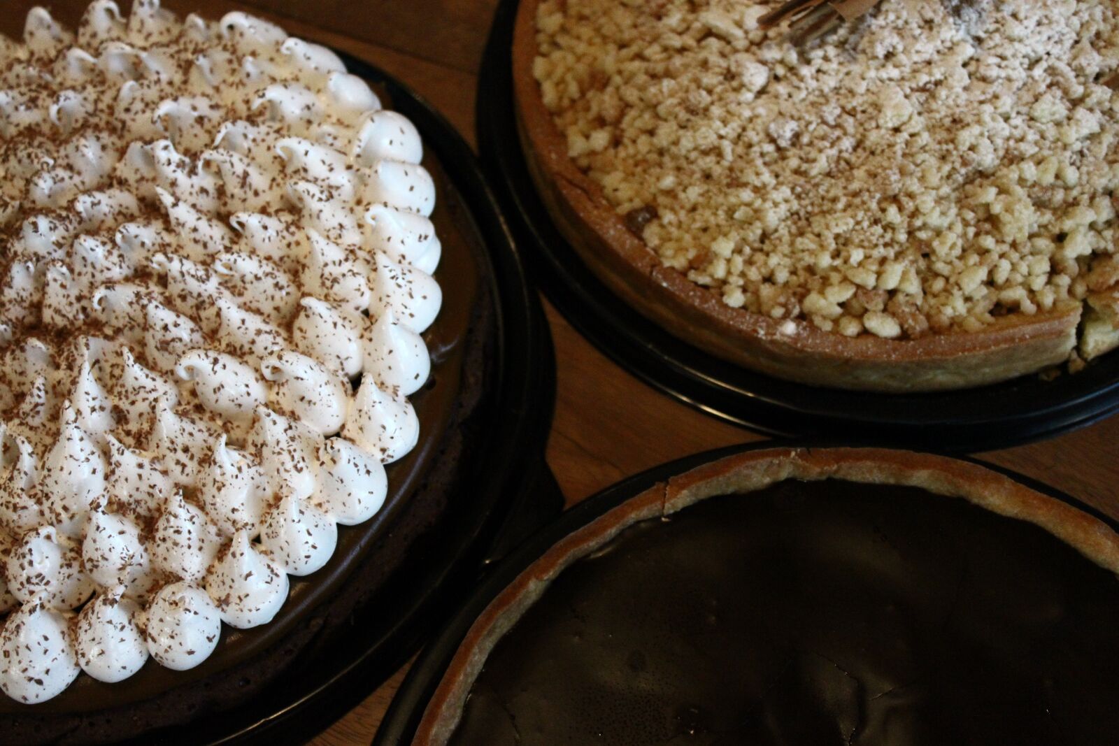 Canon EOS 500D (EOS Rebel T1i / EOS Kiss X3) sample photo. Pie, cake, chocolate photography