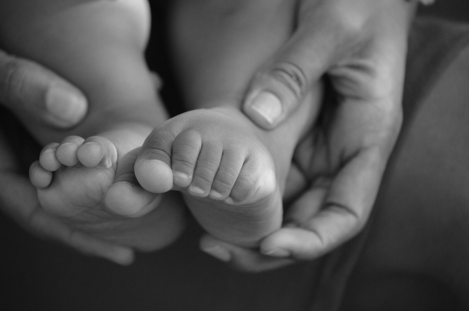 Nikon D5100 sample photo. Baby's feet, baby, feet photography
