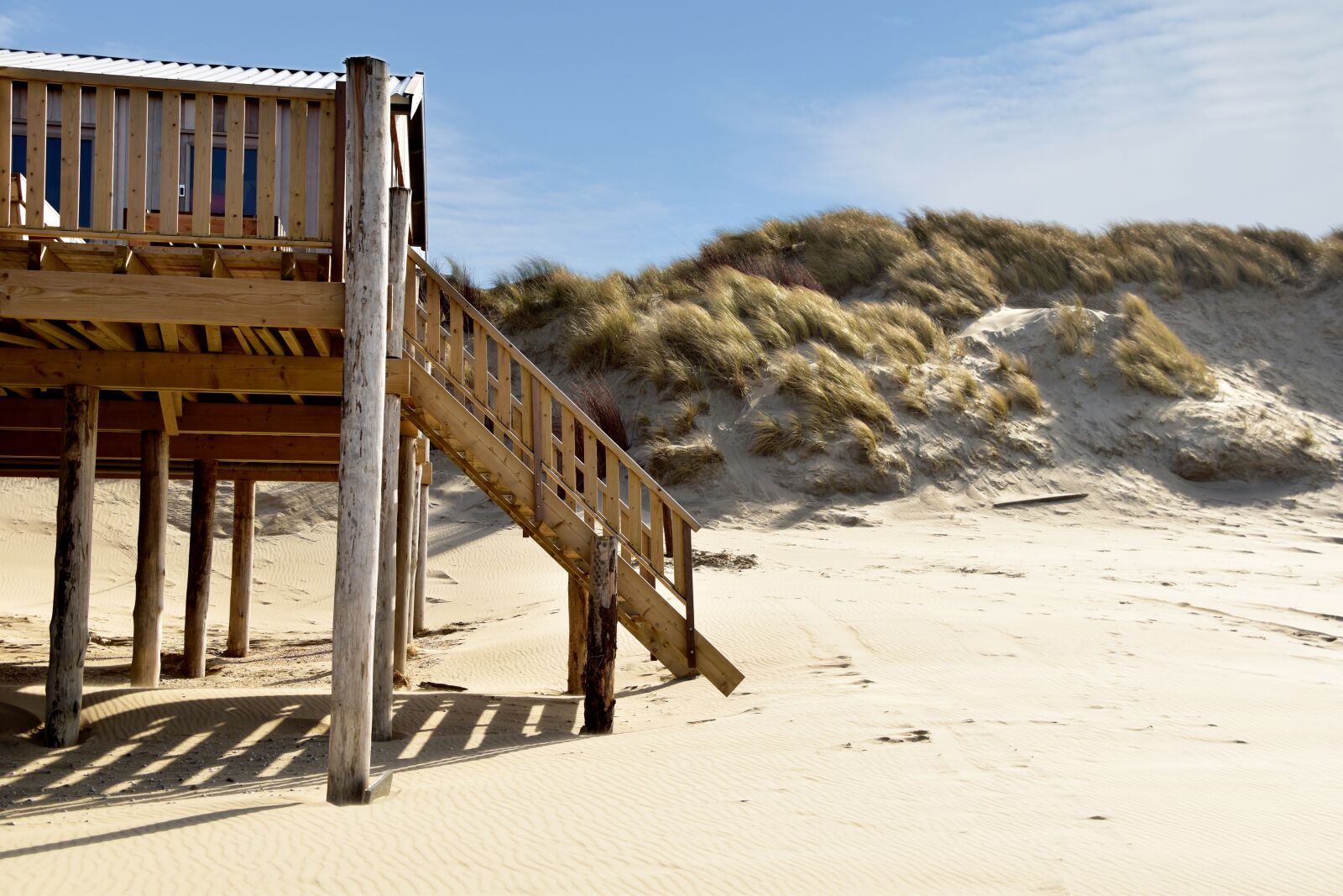 Nikon D5500 sample photo. Beach, house, sand photography