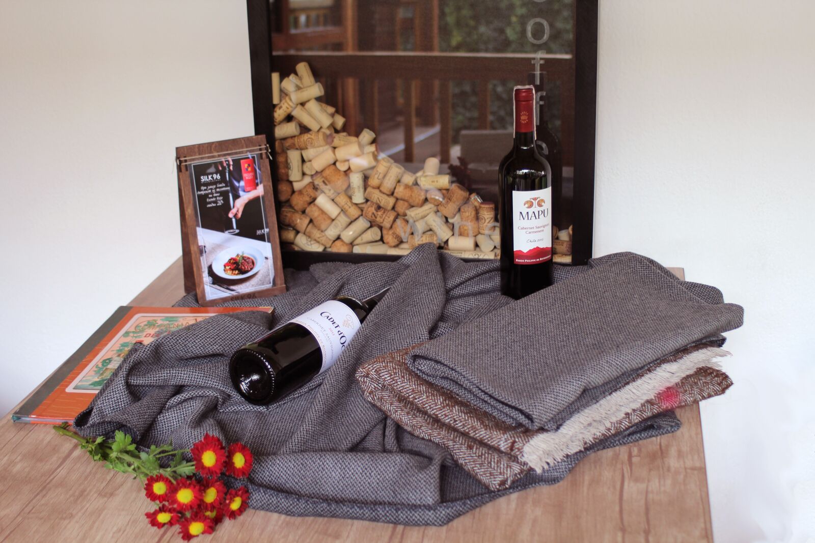 Canon EF 28-80mm f/3.5-5.6 sample photo. Wine, autumn, bottles photography