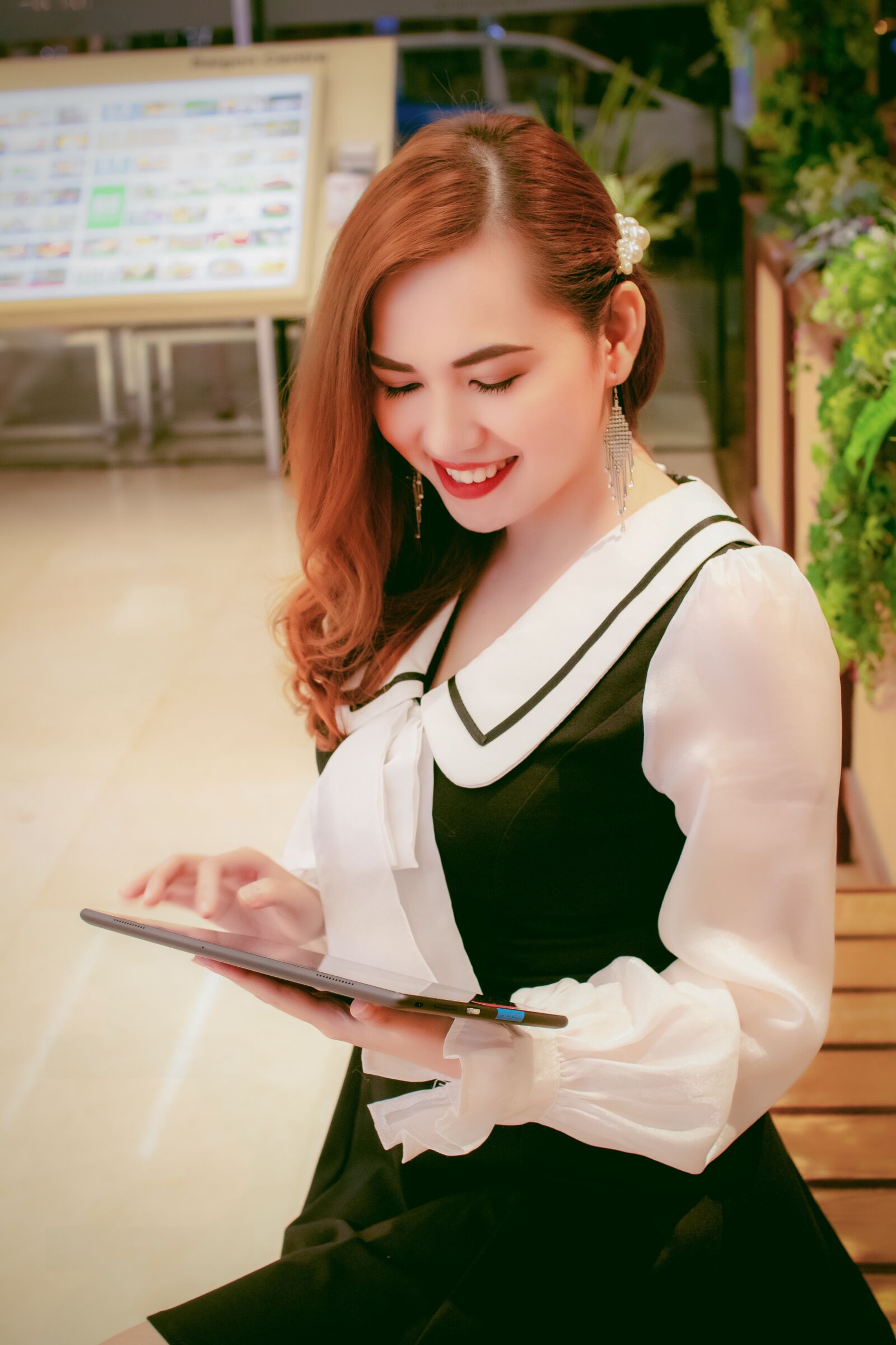 Canon EOS 80D sample photo. Beautiful girl, laugh, beautiful photography