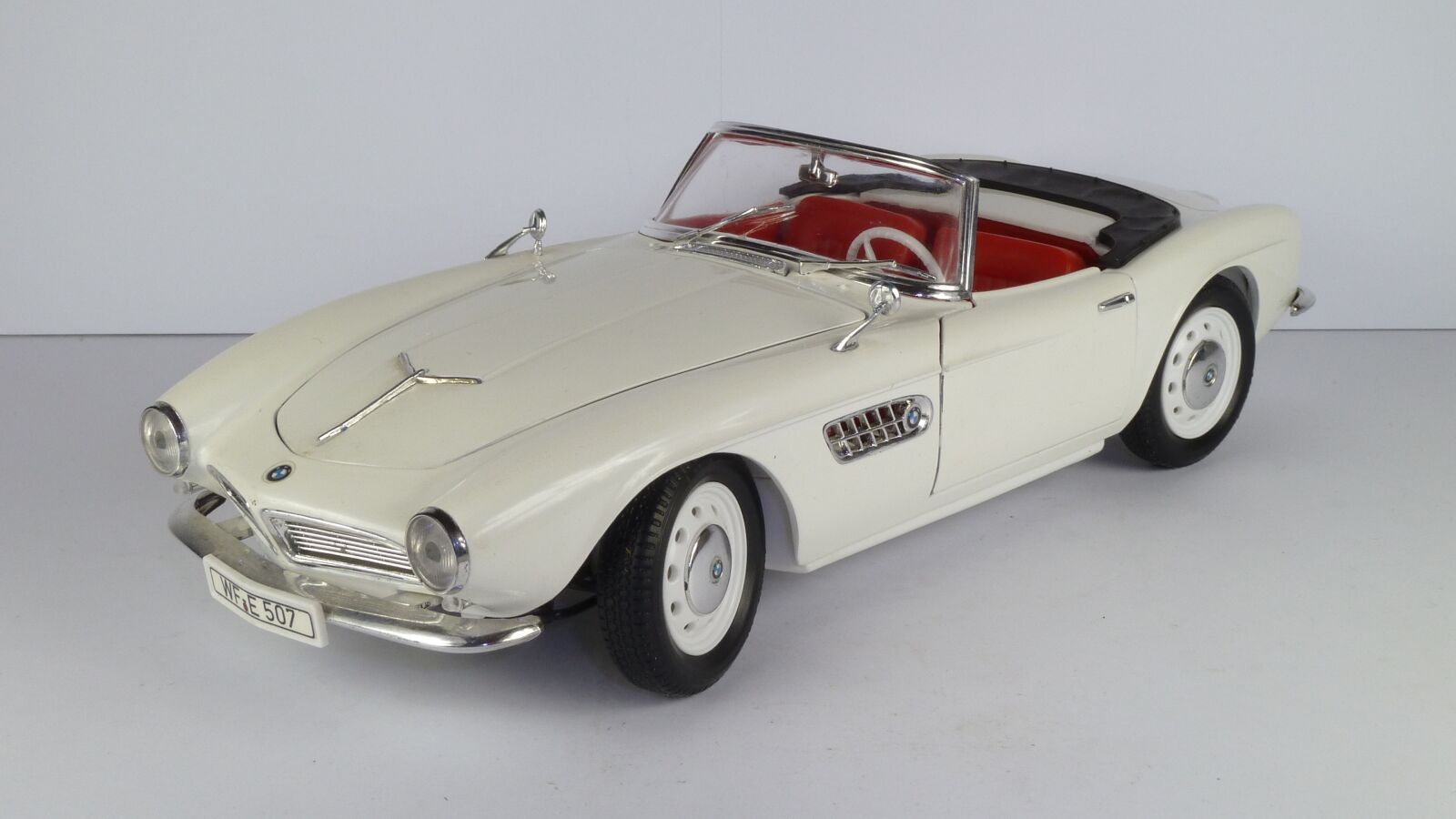 Panasonic Lumix DMC-ZS7 (Lumix DMC-TZ10) sample photo. Bmw, 507, 1956 photography