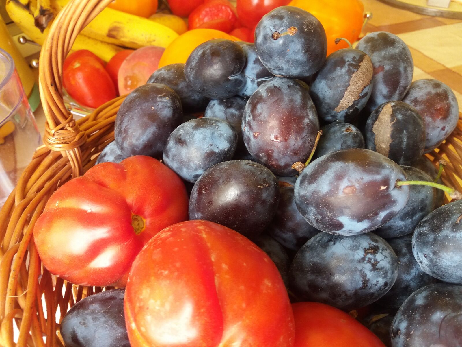 Samsung Galaxy J5 sample photo. Fruits, color, summer photography