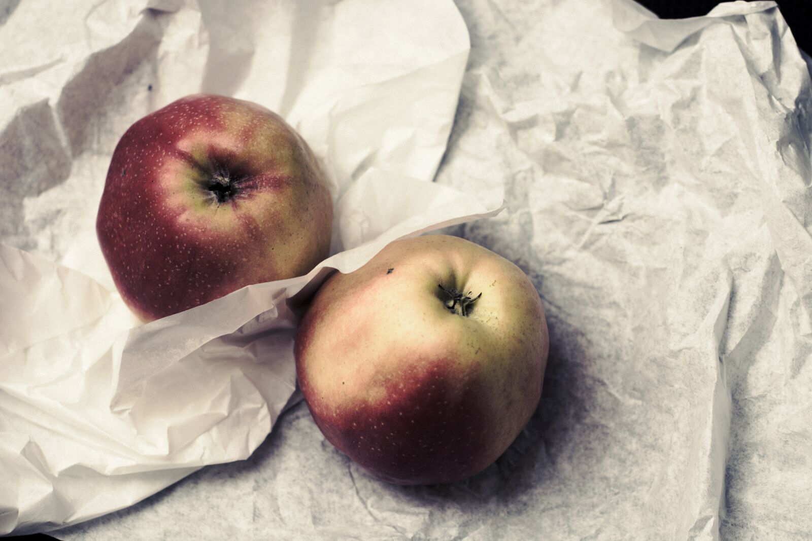 Nikon D5200 sample photo. Apples, fruits, food photography