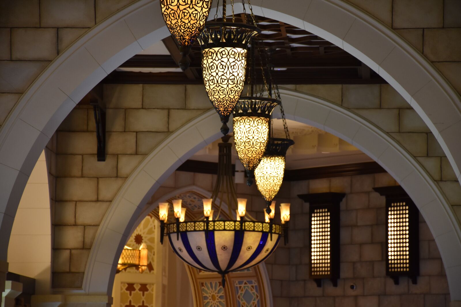 Nikon D7200 sample photo. Mall, dubai mall, architecture photography