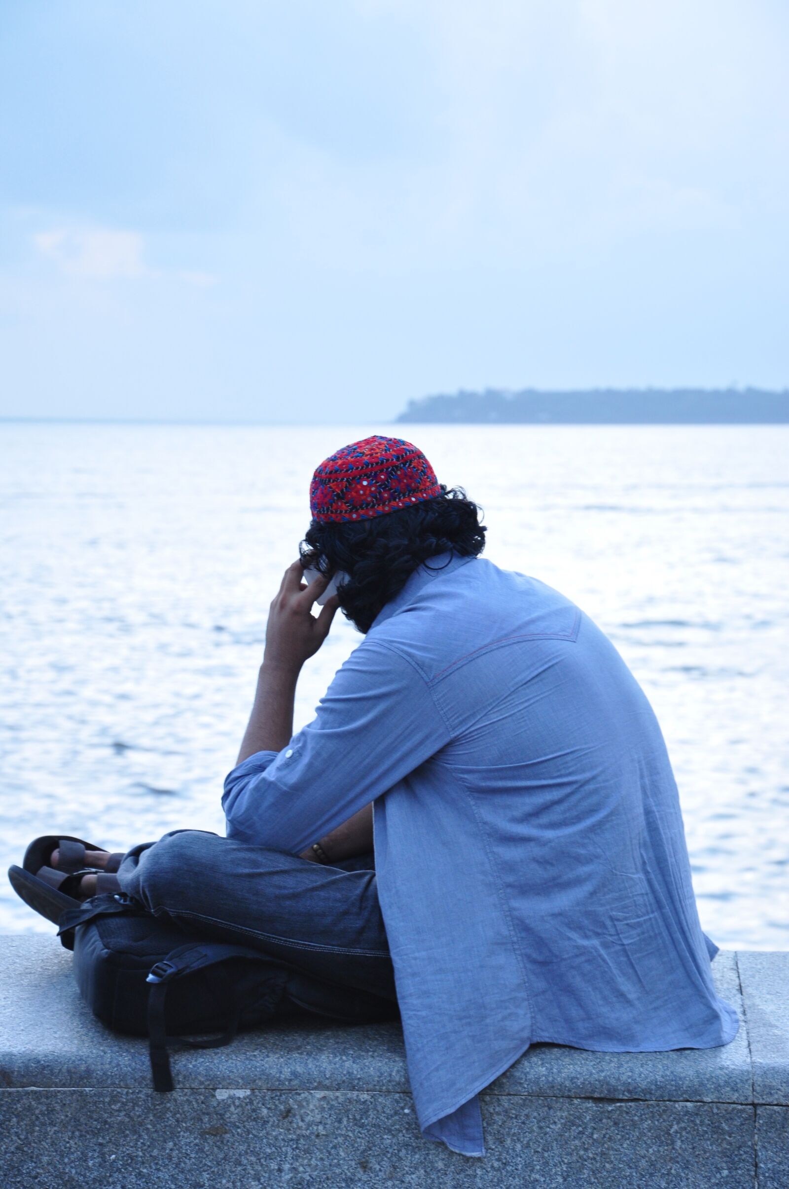 Nikon D90 sample photo. Man, water, mumbai photography