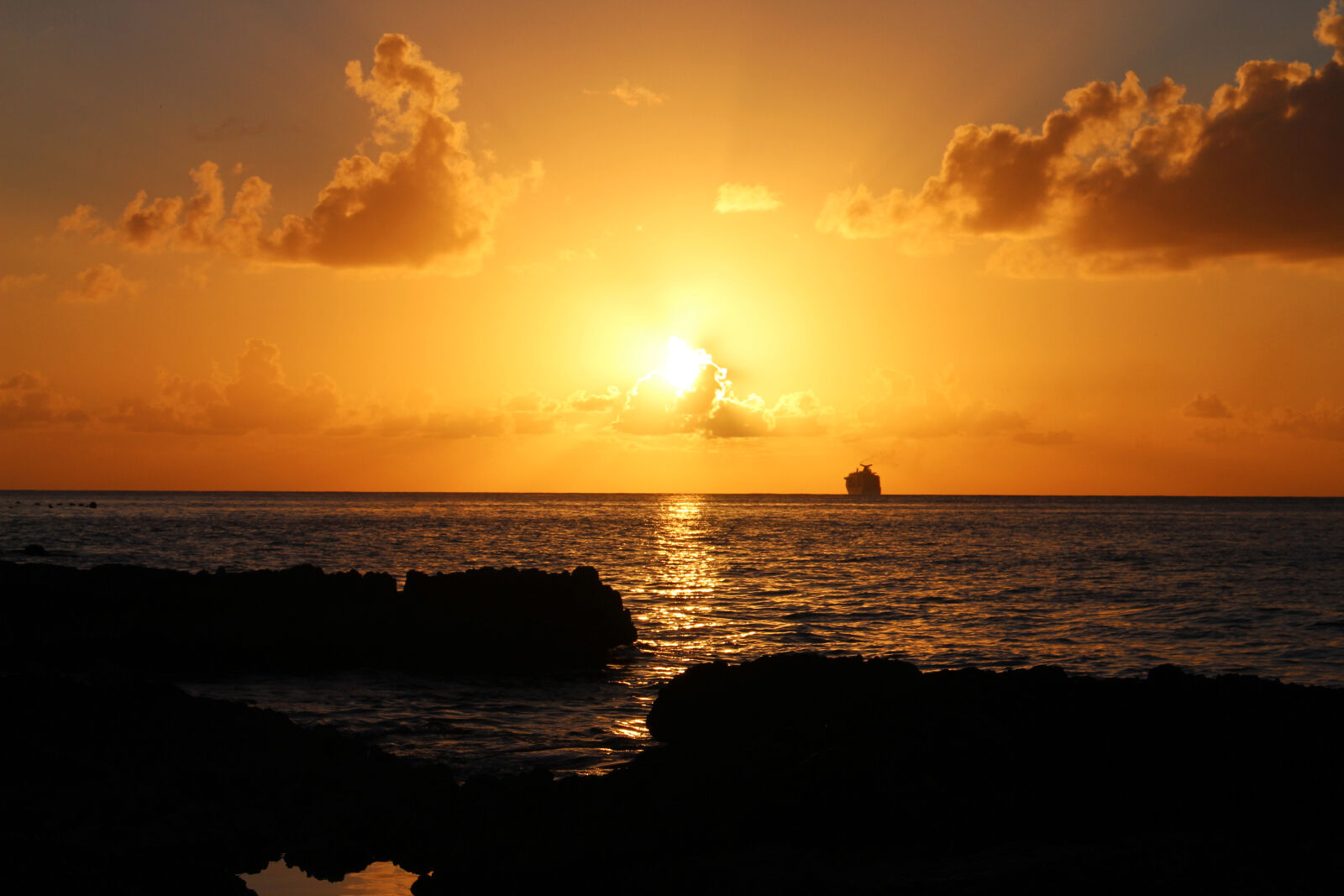 Canon EOS 700D (EOS Rebel T5i / EOS Kiss X7i) sample photo. Sunrise, sunset photography