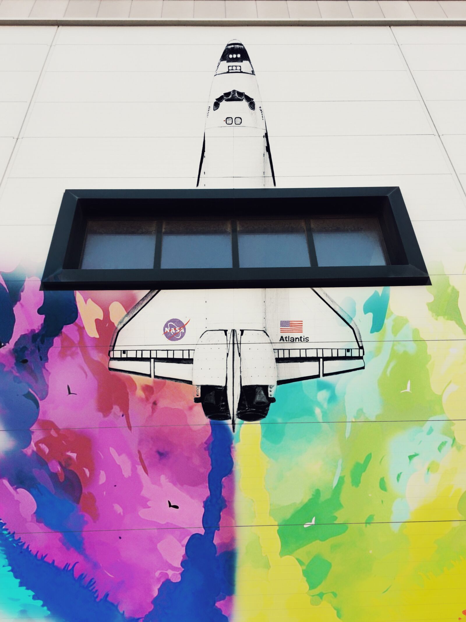 Apple iPhone 6s sample photo. Colorful, space shuttle, painting photography