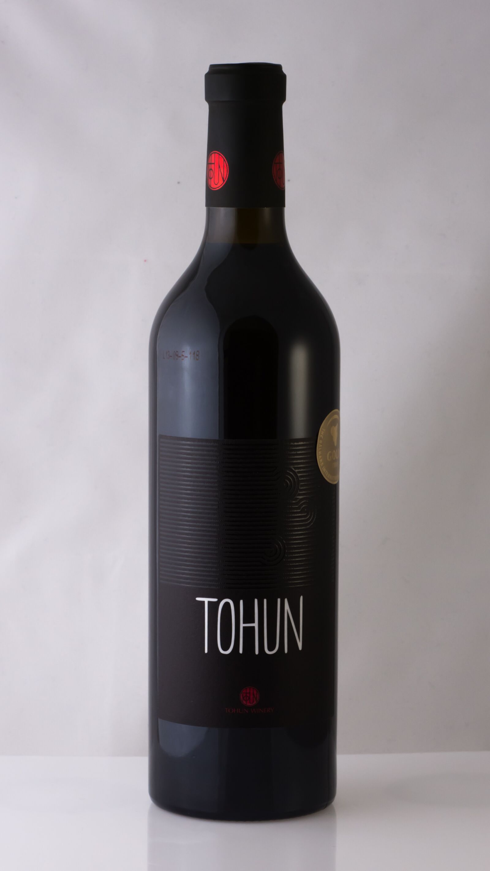 Nikon D7200 sample photo. Wine, wine production, bottle photography